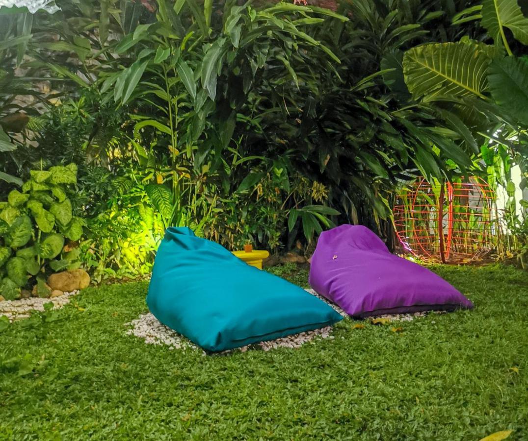 Snooze Ijen Hostel Banyuwangi  Kültér fotó
