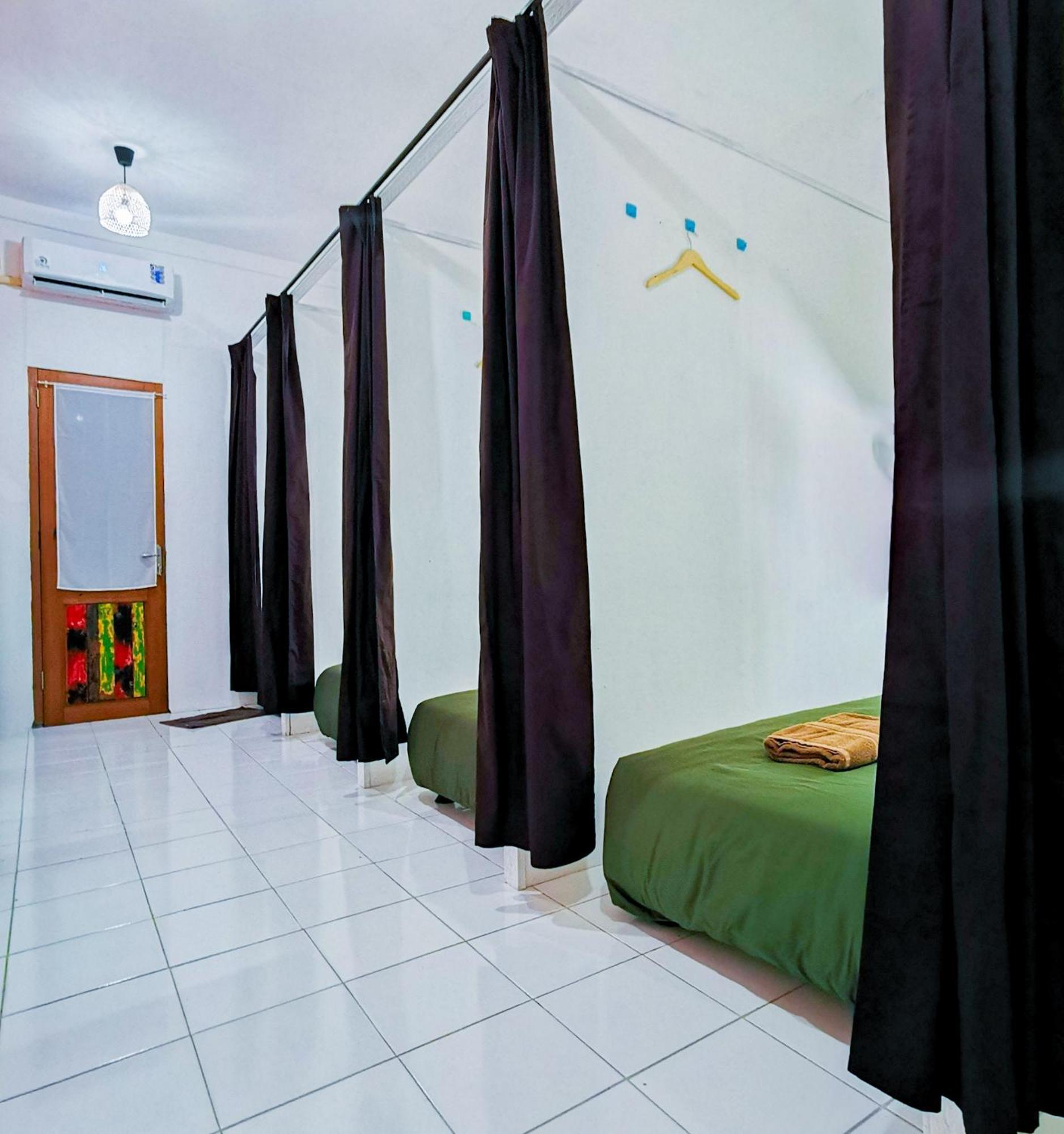 Snooze Ijen Hostel Banyuwangi  Kültér fotó